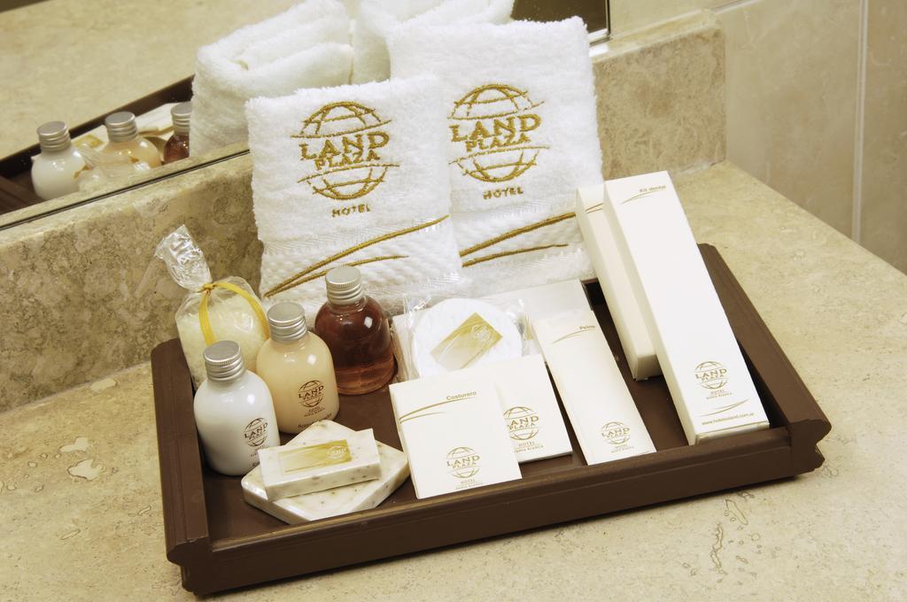 Land Plaza Hotel Bahía Blanca Zewnętrze zdjęcie